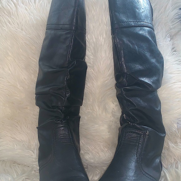 The puss & boosts - Picture 2 of 12